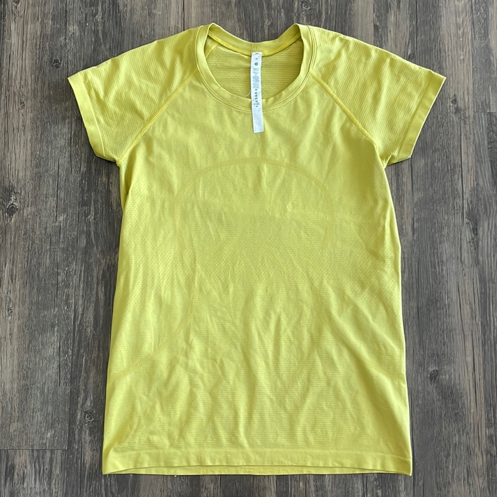 Lululemon Swiftly Tech 2.0 Short Sleeve
